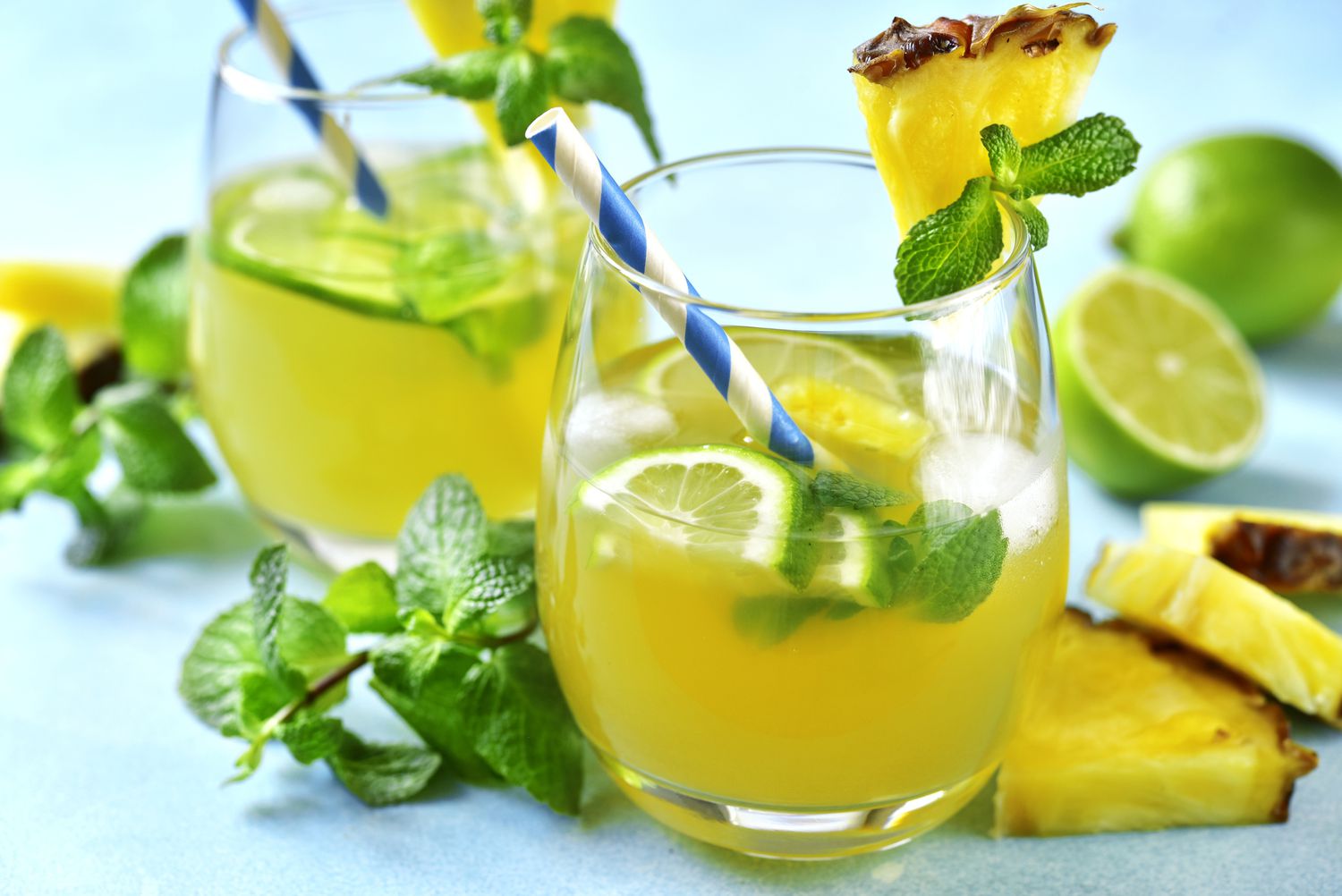 14-Day Pineapple Detox Drink